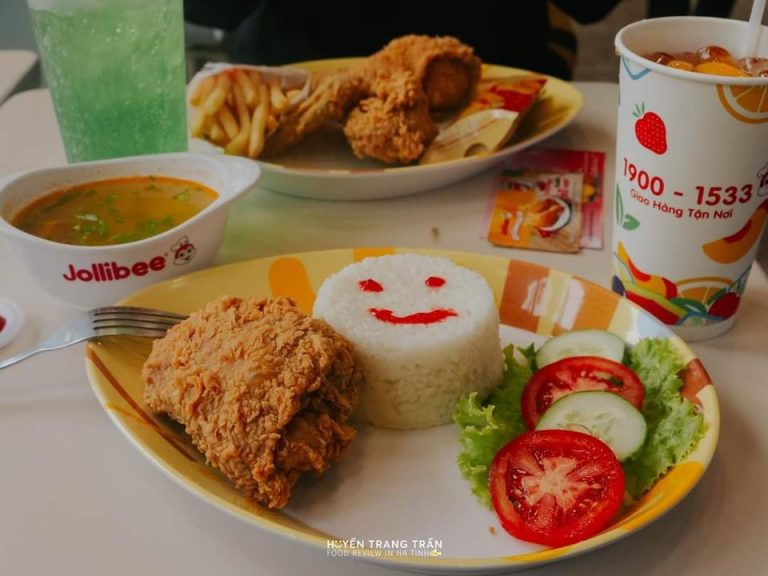 Jollibee - Co.op Mart Quảng Bình