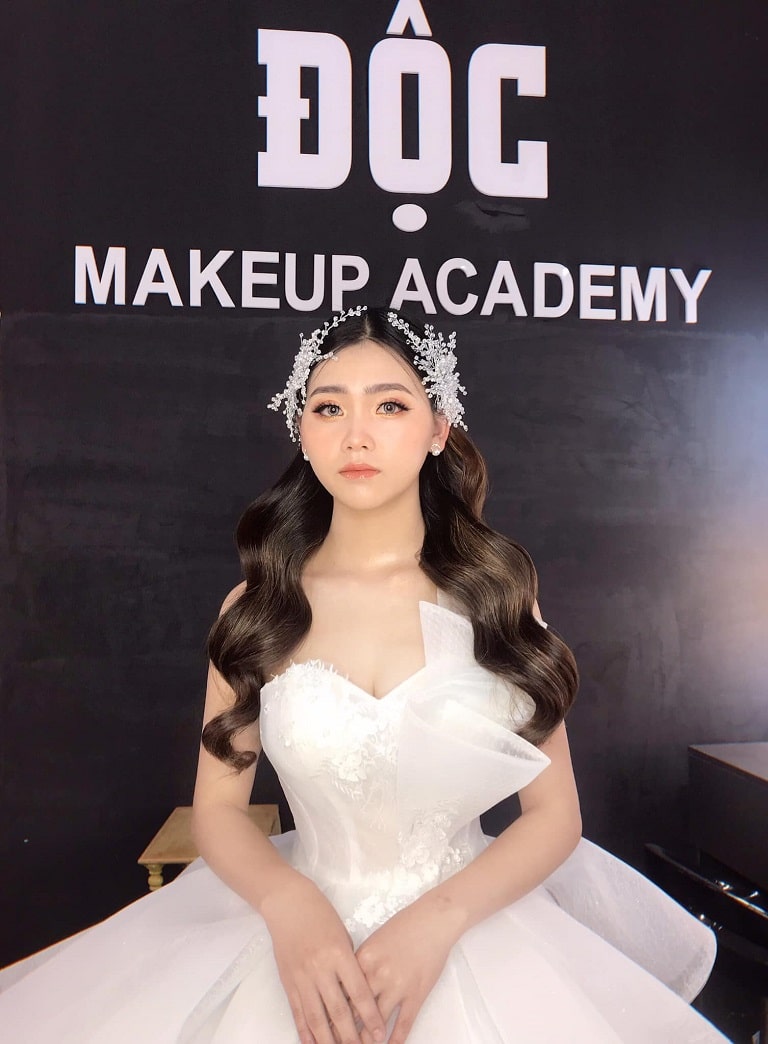 Độc Makeup & Academy