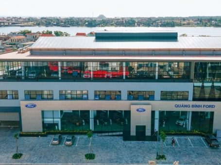 Ford Quảng Bình – Cập nhật giá xe lăn bánh 2023