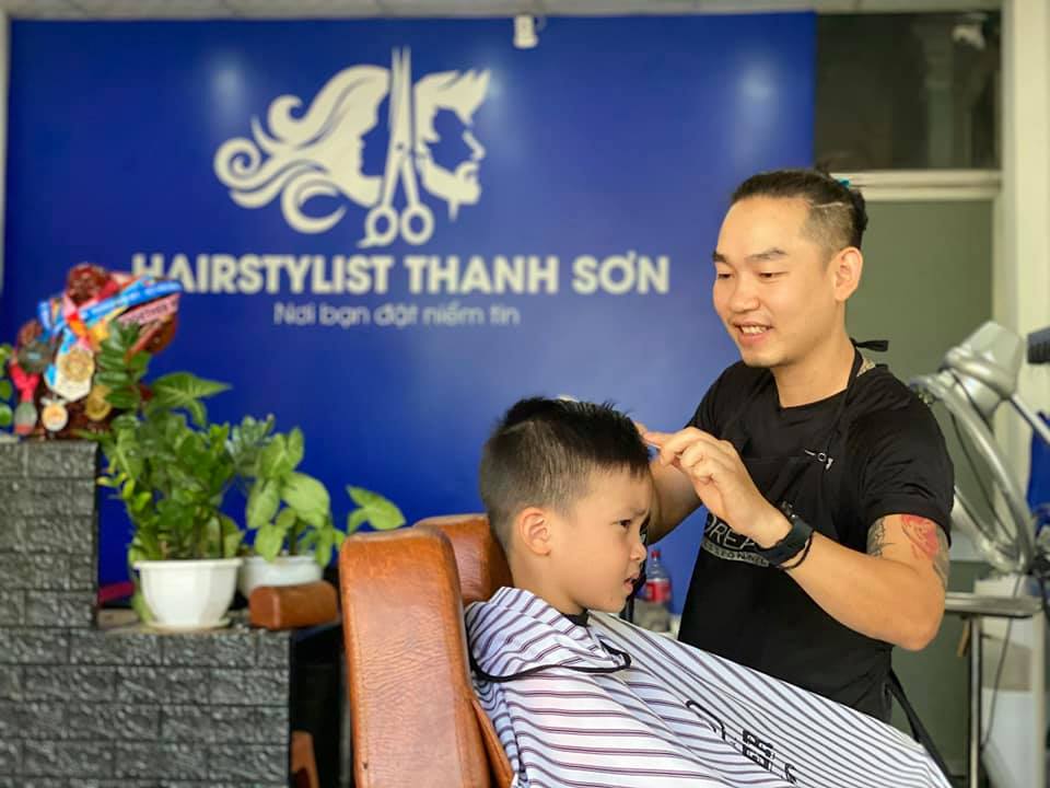 Hairstylist Thanh Sơn