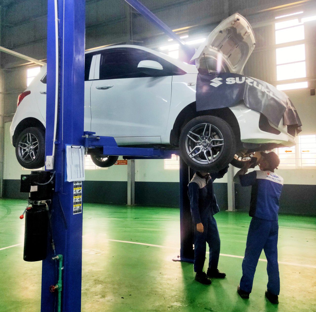 Đức Hùng Auto - Suzuki Quảng Bình