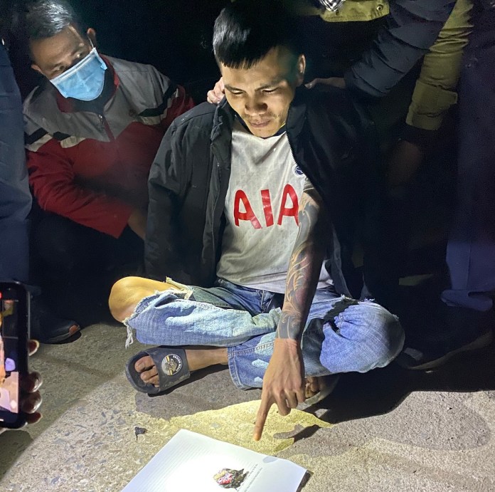 Công an huyện Quảng Trạch tiến hành bắt đối tượng tàng trữ 400 viên ma túy hồng phiến