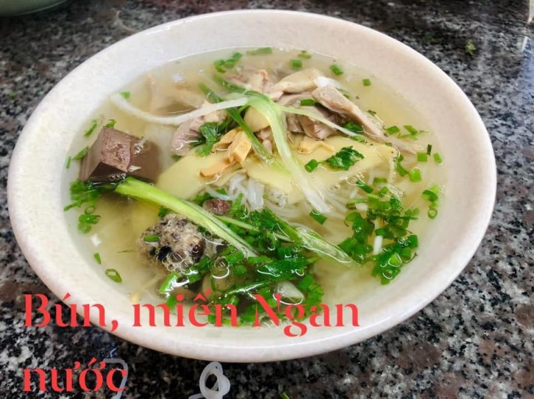 Ngan Phố Cổ