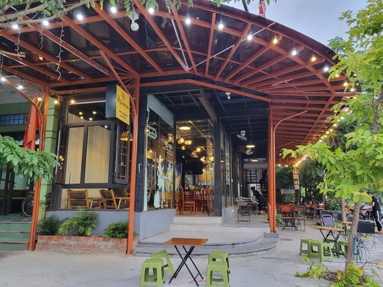 Tiệm trà chanh & Coffe Roxana