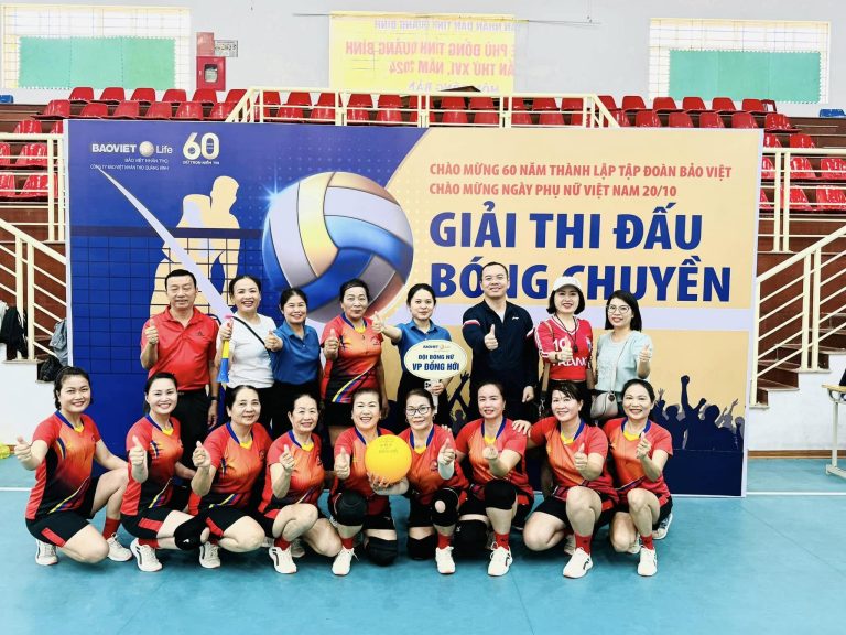 Nhà thi đấu Trường Đại học Quảng Bình