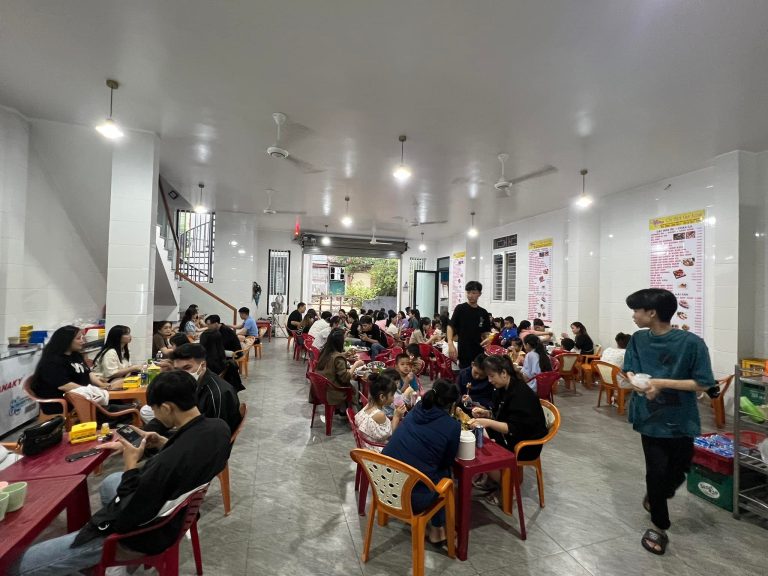 Quán ốc Hẻm Cây Xoài