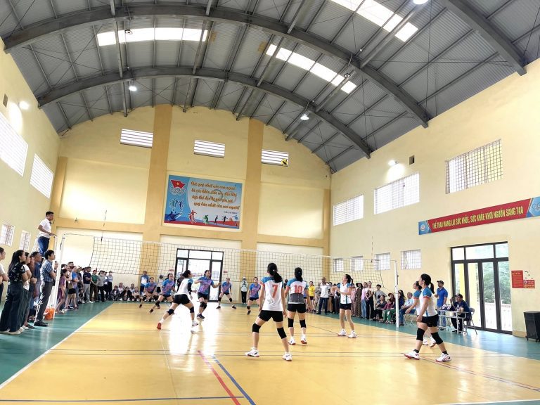 Nhà thi đấu Trường THCS Đồng Phú