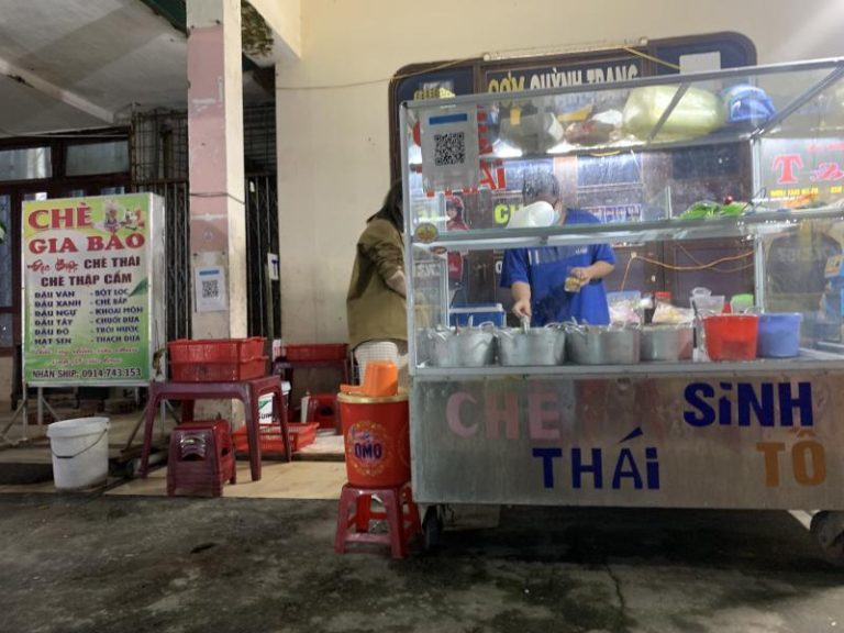Chè Gia Bảo Đồng Hới