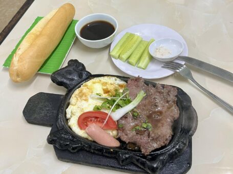 Bò né Hùng Râu Đồng Hới