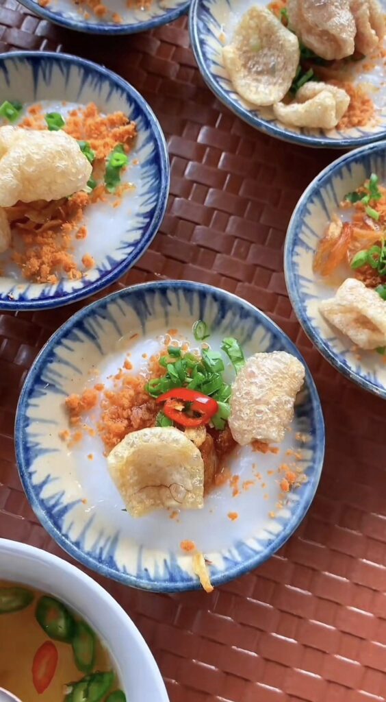 Bánh bèo bà Minh ở Đồng Hới