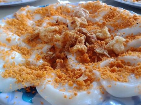 Quán bánh bèo 82 ở Đồng Hới