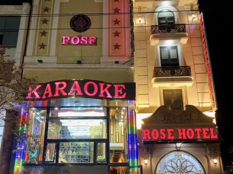 Karaoke Rose